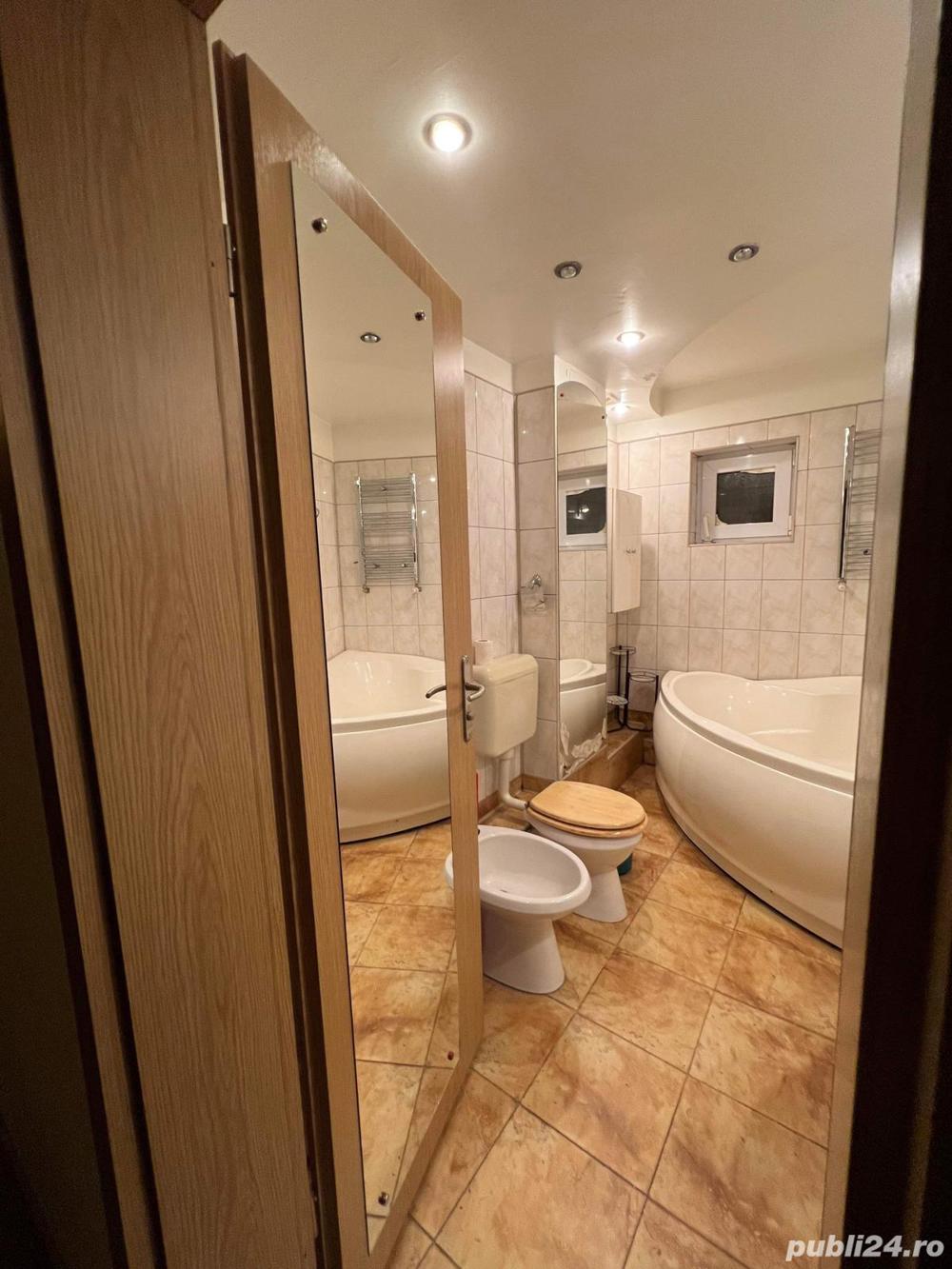 Apartament 3 camere, parter, zona Lipovei