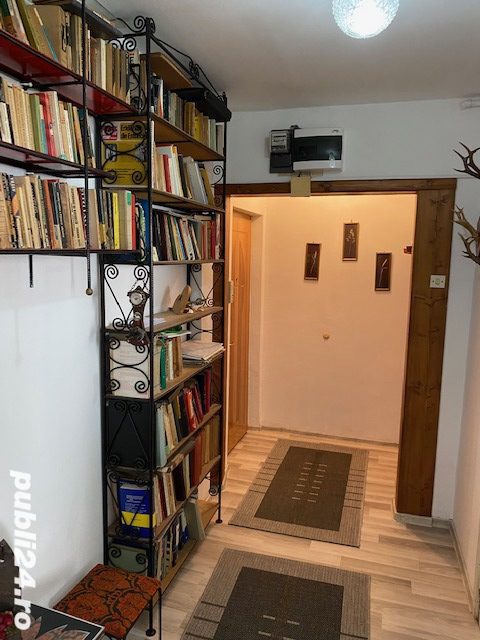 Apartament cu doua camere in zona Iulius Mall